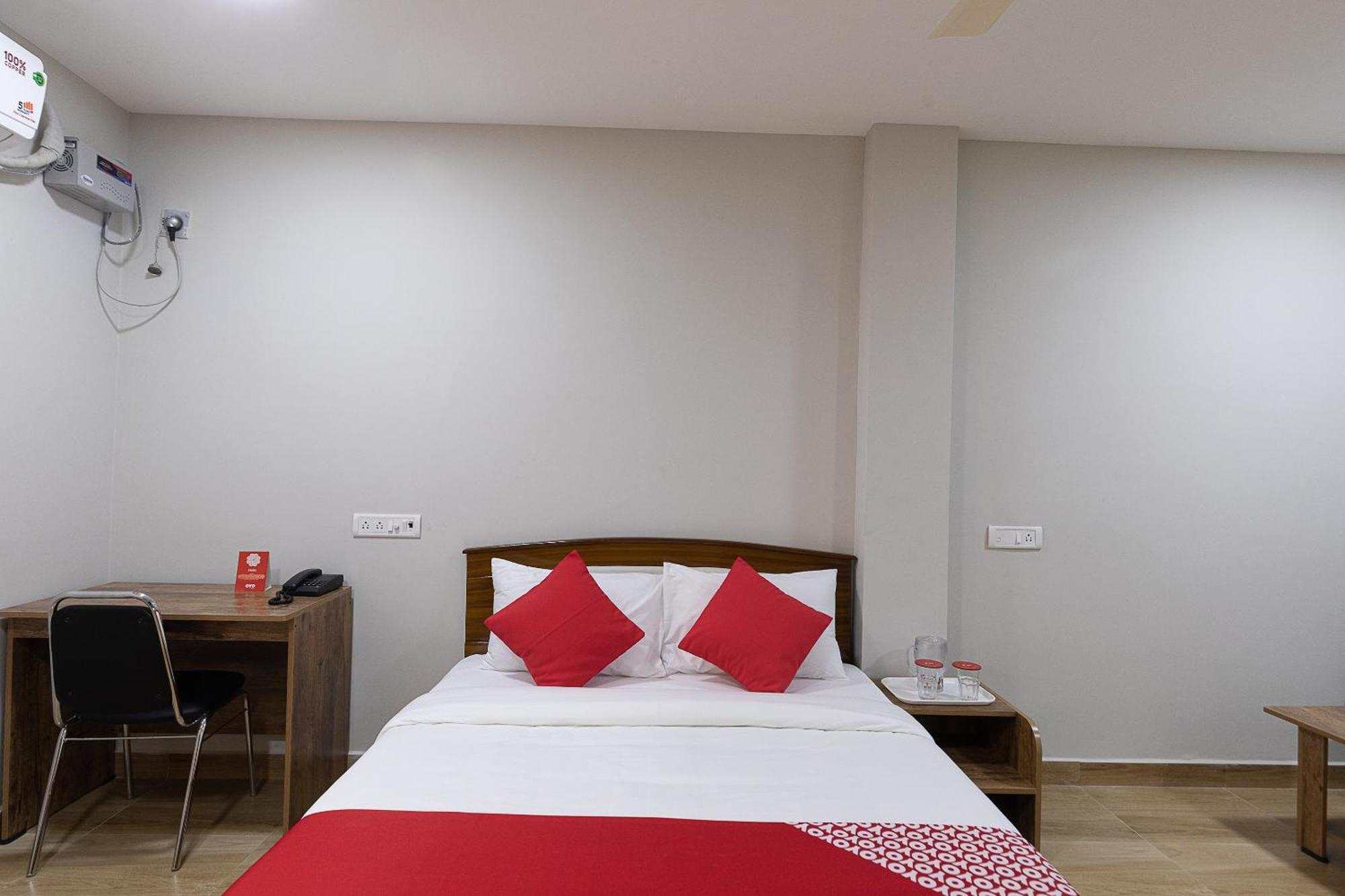 Hotel O Nestle Inn شيناي المظهر الخارجي الصورة