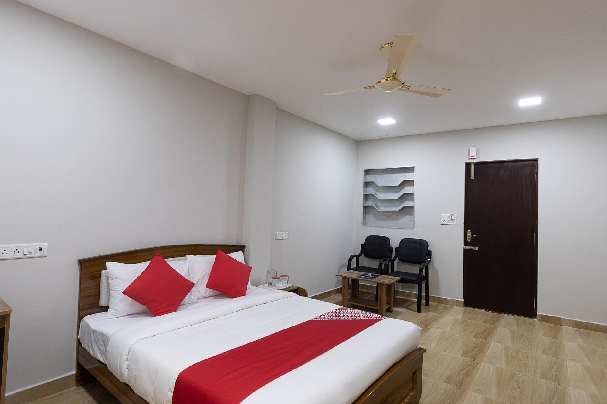 Hotel O Nestle Inn شيناي المظهر الخارجي الصورة